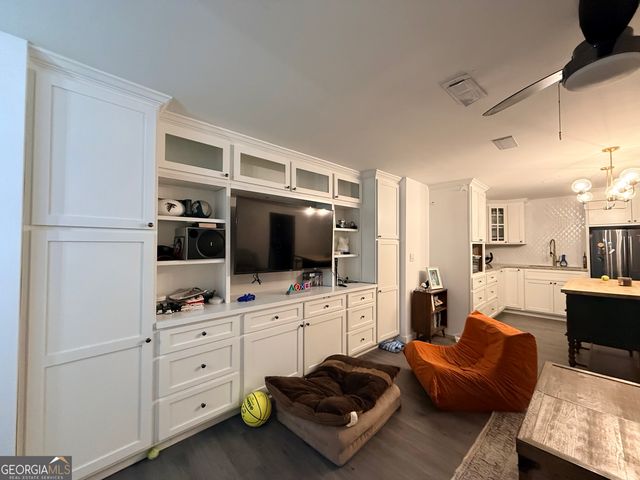 169 Cathy Lane NE, Calhoun, GA 30701