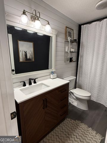 169 Cathy Lane NE, Calhoun, GA 30701