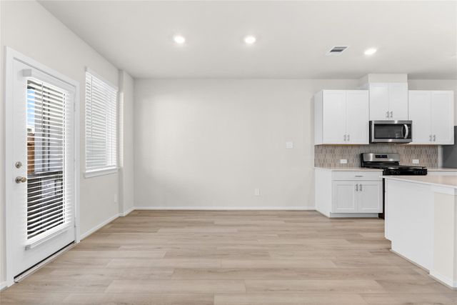 700 Sand Dollar Drive, Kemah, TX 77565