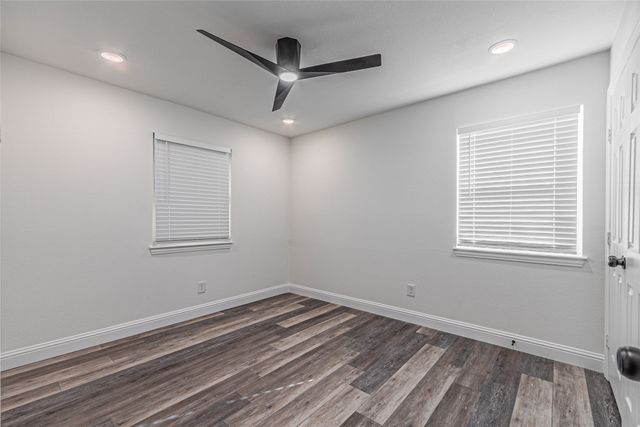 2976 Mark Twain Drive, Farmers Branch, TX 75234