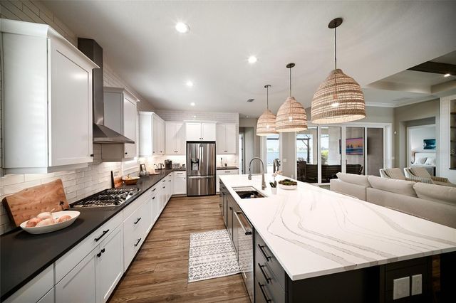 8092 GRANDE SHORES DRIVE, Sarasota, FL 34240