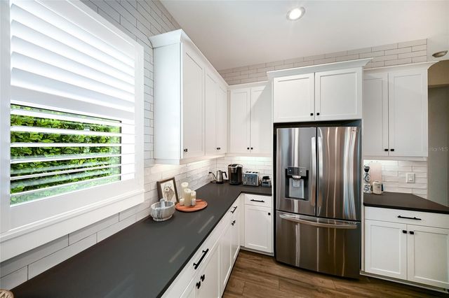8092 GRANDE SHORES DRIVE, Sarasota, FL 34240