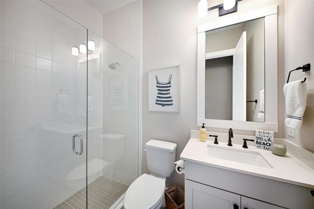 8092 GRANDE SHORES DRIVE, Sarasota, FL 34240