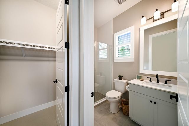 8092 GRANDE SHORES DRIVE, Sarasota, FL 34240