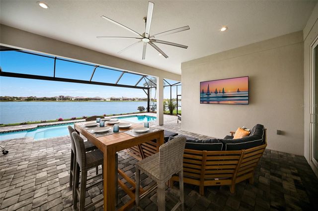 8092 GRANDE SHORES DRIVE, Sarasota, FL 34240