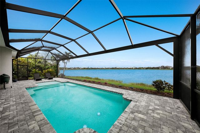 8092 GRANDE SHORES DRIVE, Sarasota, FL 34240