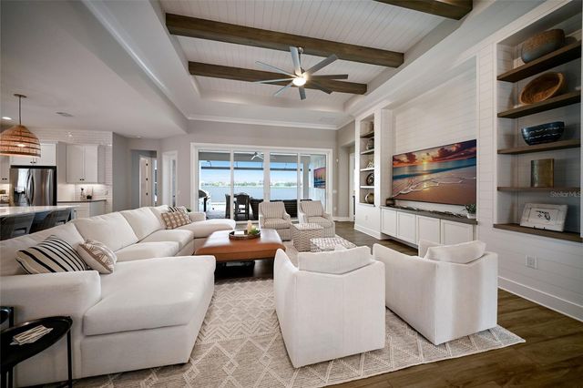 8092 GRANDE SHORES DRIVE, Sarasota, FL 34240