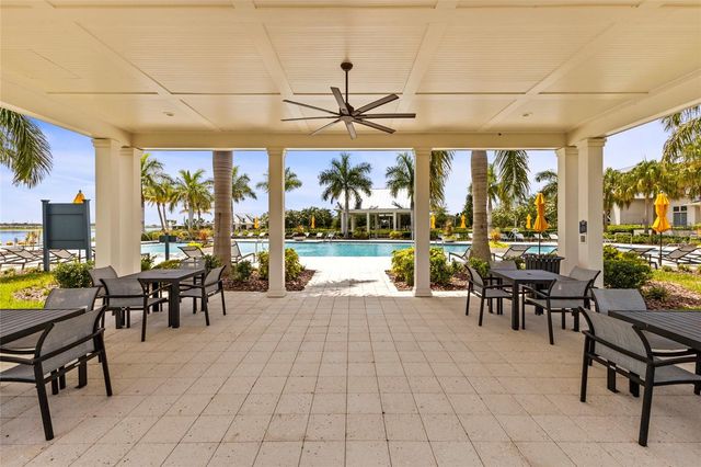8092 GRANDE SHORES DRIVE, Sarasota, FL 34240