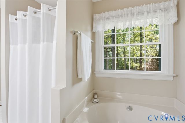 8219 Redberry Ln, Mechanicsville, VA 23116
