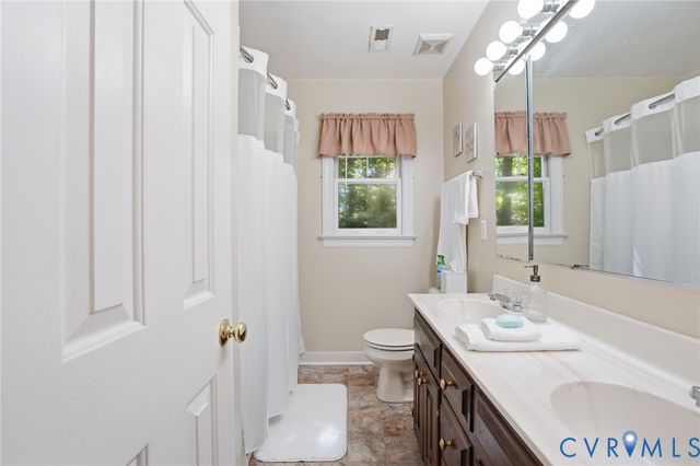 8219 Redberry Ln, Mechanicsville, VA 23116