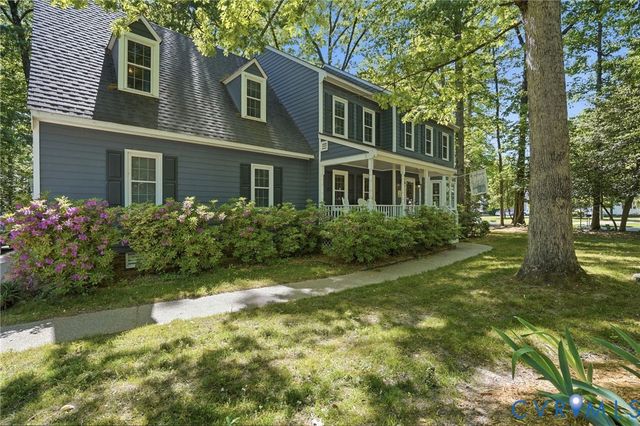 8219 Redberry Ln, Mechanicsville, VA 23116