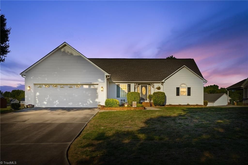 101 Erin Lane, Thomasville, NC 27360