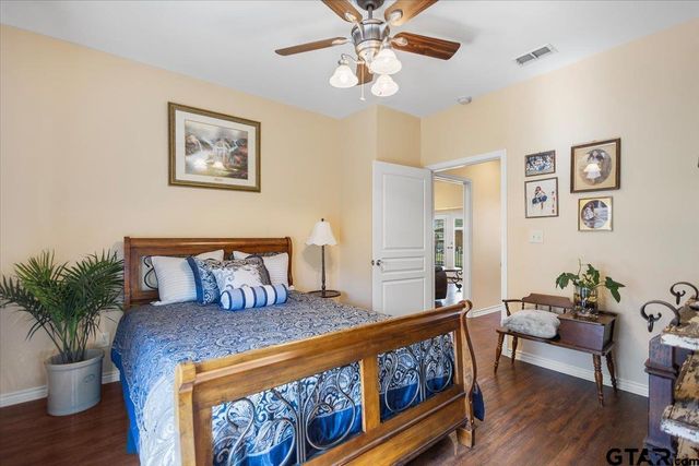 4789 Sunrise Dr., Chandler, TX 75758