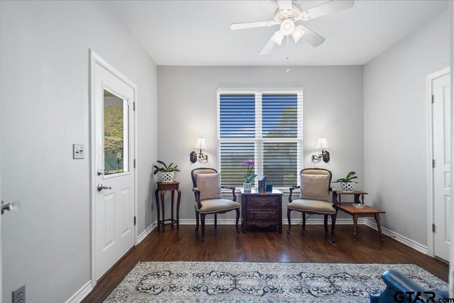 4789 Sunrise Dr., Chandler, TX 75758