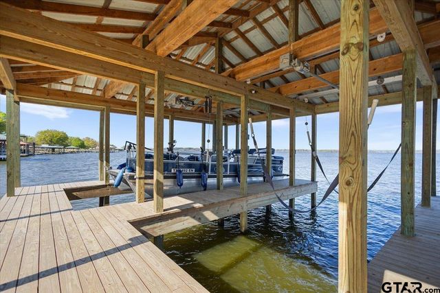 4789 Sunrise Dr., Chandler, TX 75758