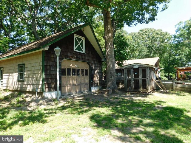1563 FORGE POND RD, Brick, NJ 08724