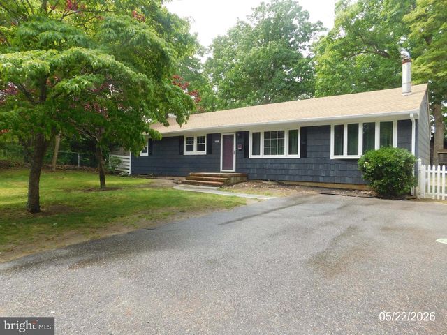 1563 FORGE POND RD, Brick, NJ 08724