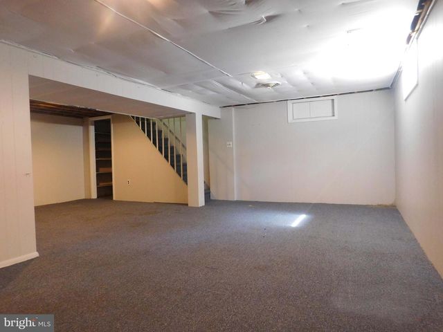 1563 FORGE POND RD, Brick, NJ 08724