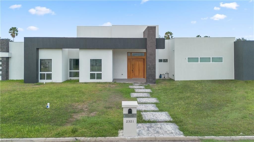 2321 Martha's Lane, Mission, TX 78573