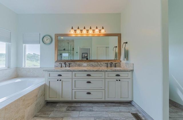 115 Emerald Way, San Juan Bautista, CA 95045