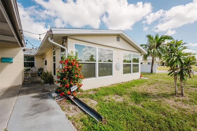 2463 TERRY LANE, Sarasota, FL 34231