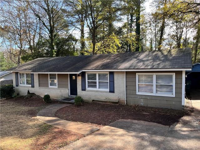 2078 Glenroy SE Drive, Smyrna, GA 30080