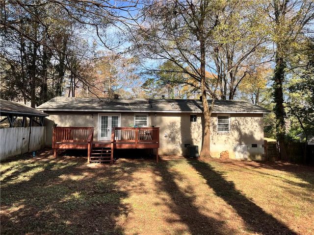 2078 Glenroy SE Drive, Smyrna, GA 30080