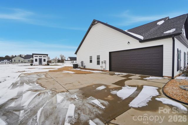 1181 Mount Gallant Road W, York, SC 29745