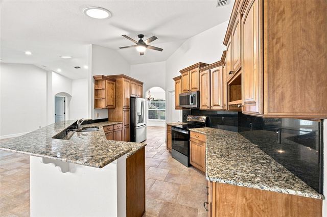 10040 SE 42ND COURT, Belleview, FL 34420