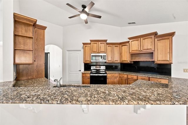10040 SE 42ND COURT, Belleview, FL 34420