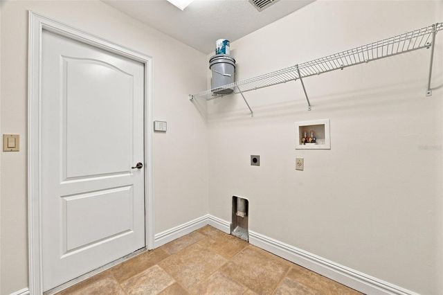 10040 SE 42ND COURT, Belleview, FL 34420