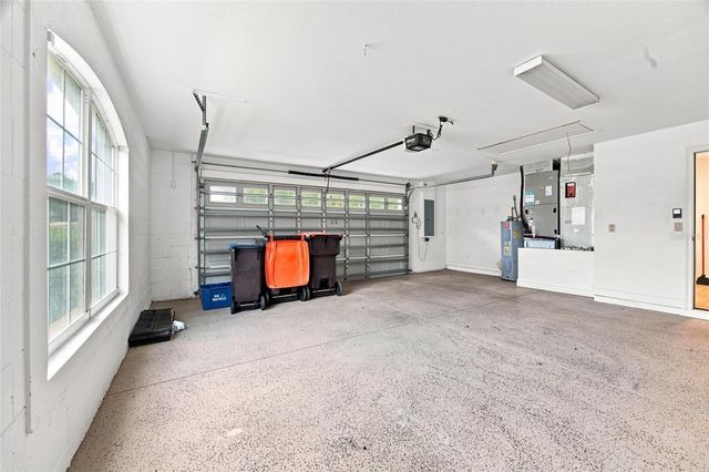 10040 SE 42ND COURT, Belleview, FL 34420