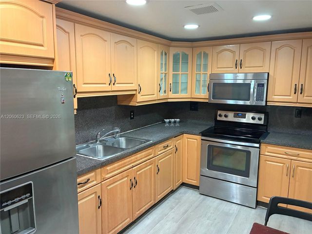 12500 NE 15th Ave 107, North Miami, FL 33161