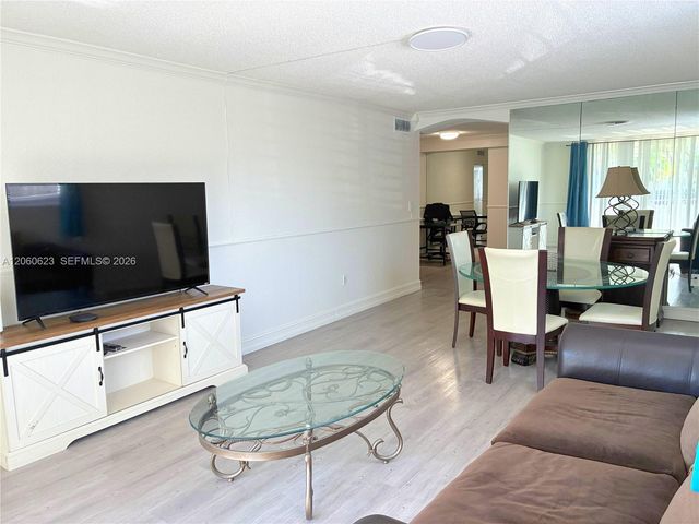12500 NE 15th Ave 107, North Miami, FL 33161