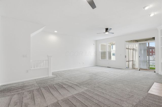 8140 Artisan Way, Reynoldsburg, OH 43068