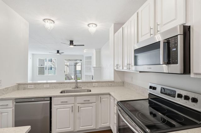 8140 Artisan Way, Reynoldsburg, OH 43068