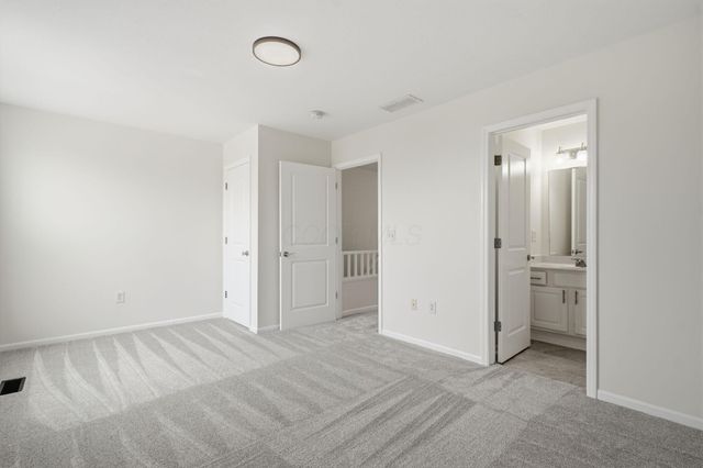 8140 Artisan Way, Reynoldsburg, OH 43068