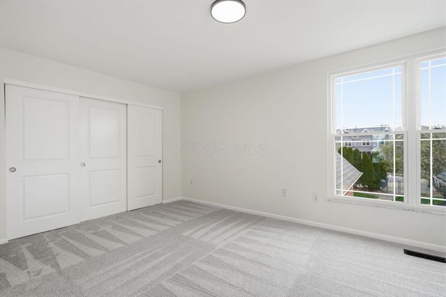 8140 Artisan Way, Reynoldsburg, OH 43068