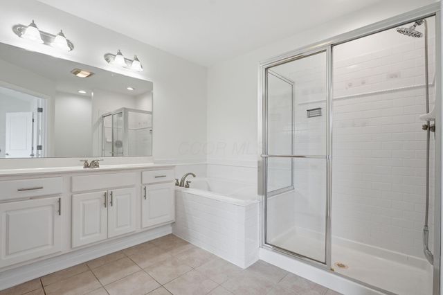 8140 Artisan Way, Reynoldsburg, OH 43068