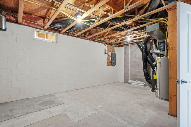 8140 Artisan Way, Reynoldsburg, OH 43068