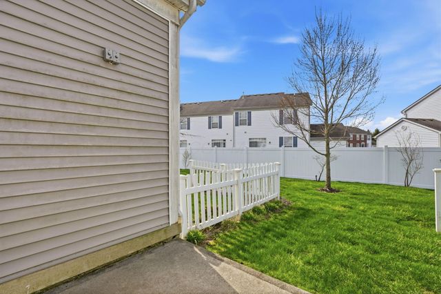 8140 Artisan Way, Reynoldsburg, OH 43068