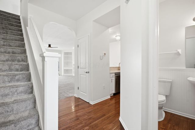 8140 Artisan Way, Reynoldsburg, OH 43068