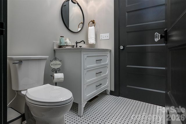 518 W Sharpe Street, Statesville, NC 28677