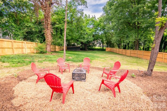 518 W Sharpe Street, Statesville, NC 28677