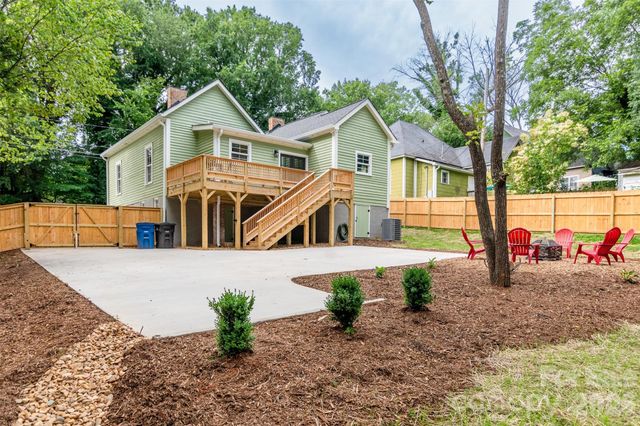 518 W Sharpe Street, Statesville, NC 28677