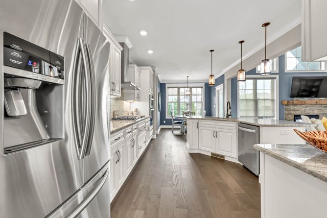 199 Manscoe Pl, Clarksville, TN 37043