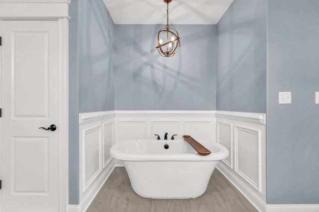 199 Manscoe Pl, Clarksville, TN 37043