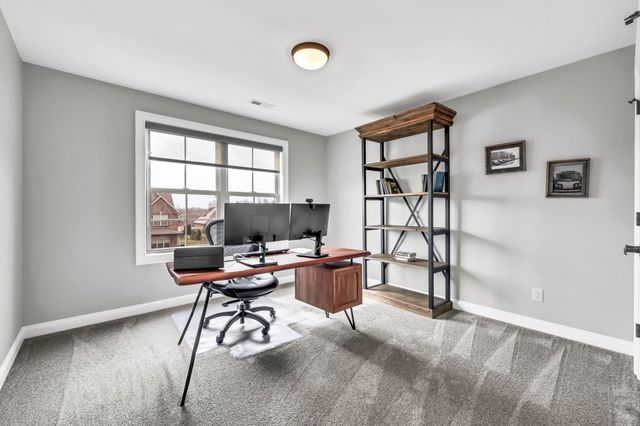 199 Manscoe Pl, Clarksville, TN 37043