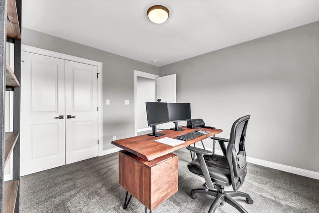 199 Manscoe Pl, Clarksville, TN 37043