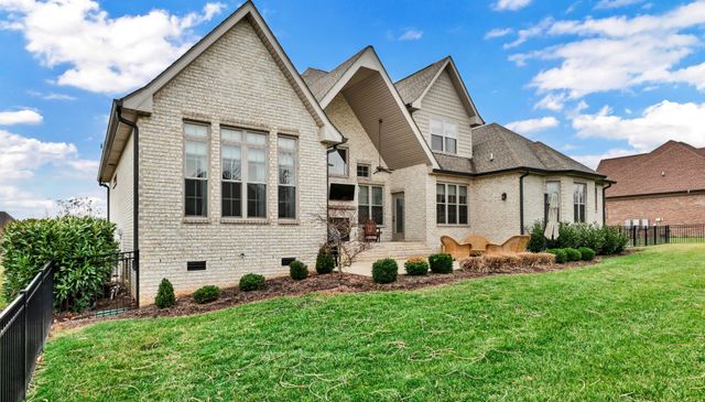 199 Manscoe Pl, Clarksville, TN 37043